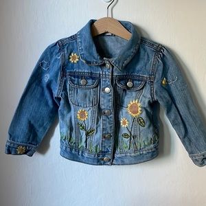 Gap kids blue denim embroidered jacket size 3T